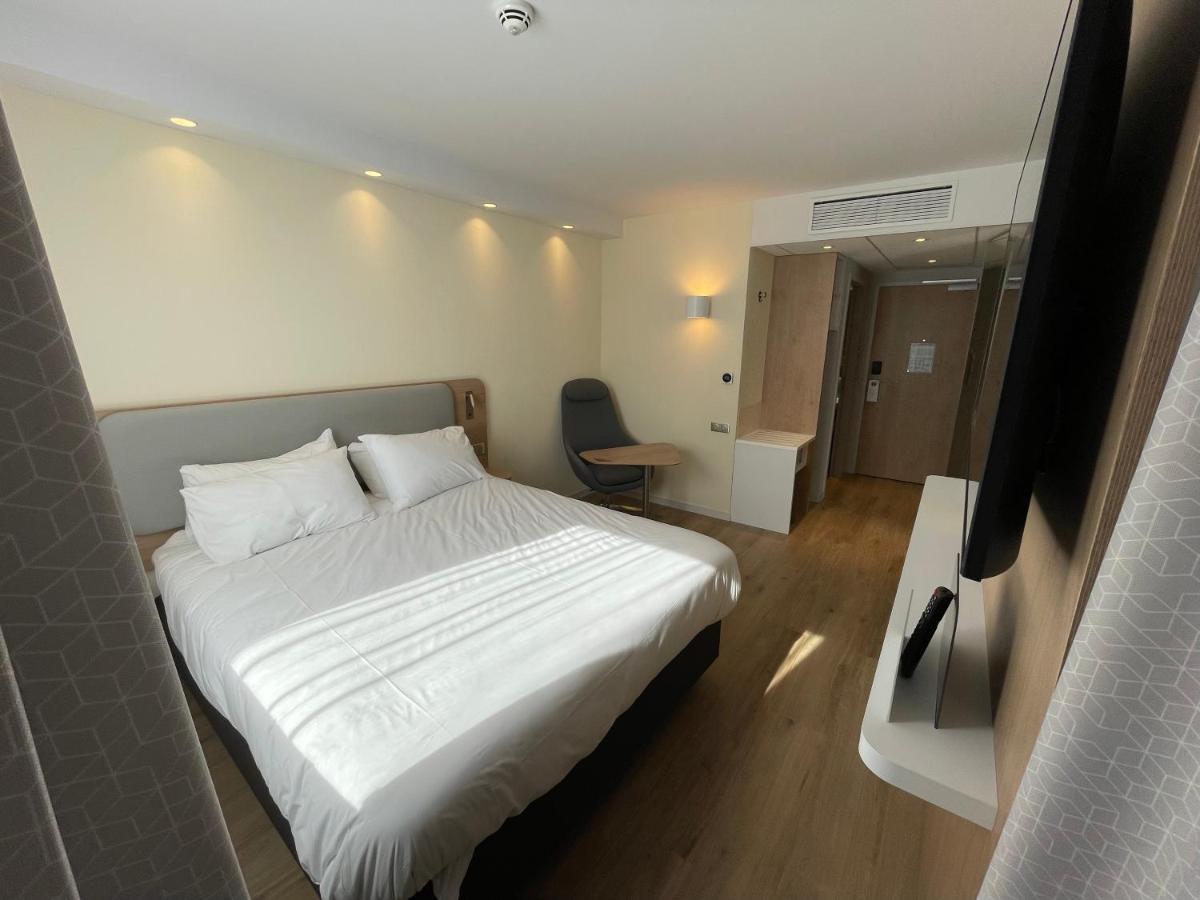 B&B Hotel Deauville-Touques Dış mekan fotoğraf