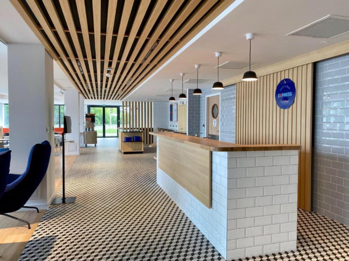 B&B Hotel Deauville-Touques Dış mekan fotoğraf